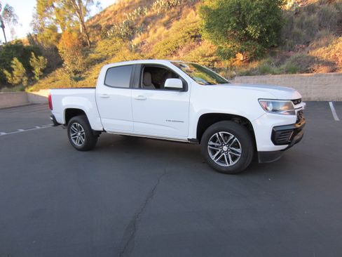 Used 2021 Chevrolet Colorado LS image 1