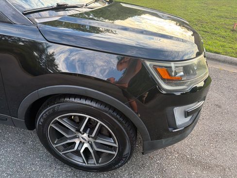 Used 2017 Ford Explorer 4WD Sport image 77