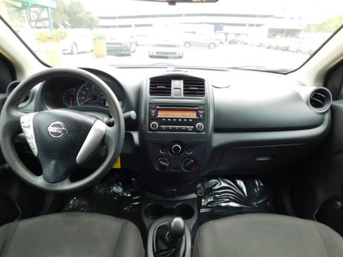 Used 2017 Nissan Versa S image 14