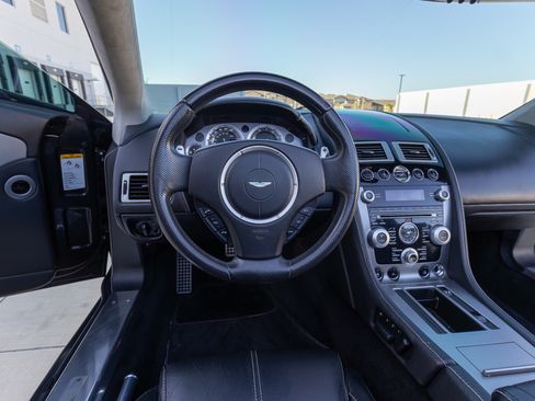 Used 2010 Aston Martin V8 Vantage image 28