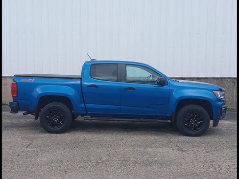Used 2022 Chevrolet Colorado 4x4 Crew Cab Trail Boss image 7