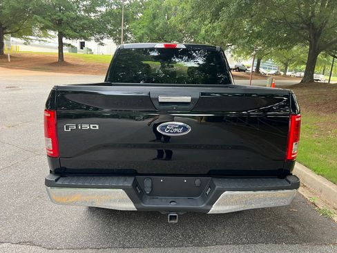 Used 2017 Ford F150 FX4 image 6