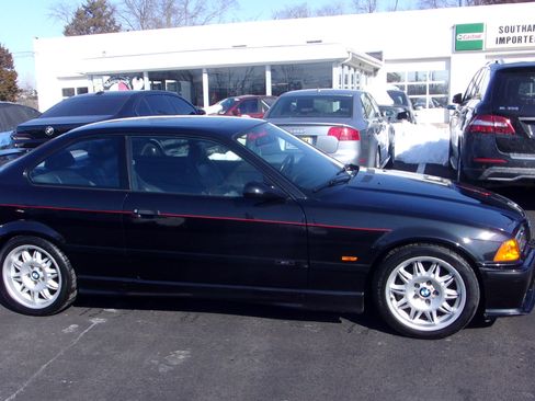 Used 1998 BMW M3 image 4