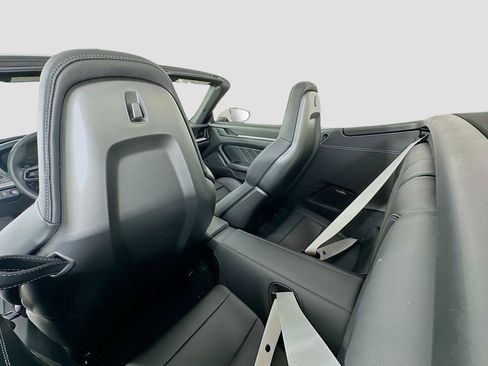 New 2026 Porsche 911 Carrera 4S image 24