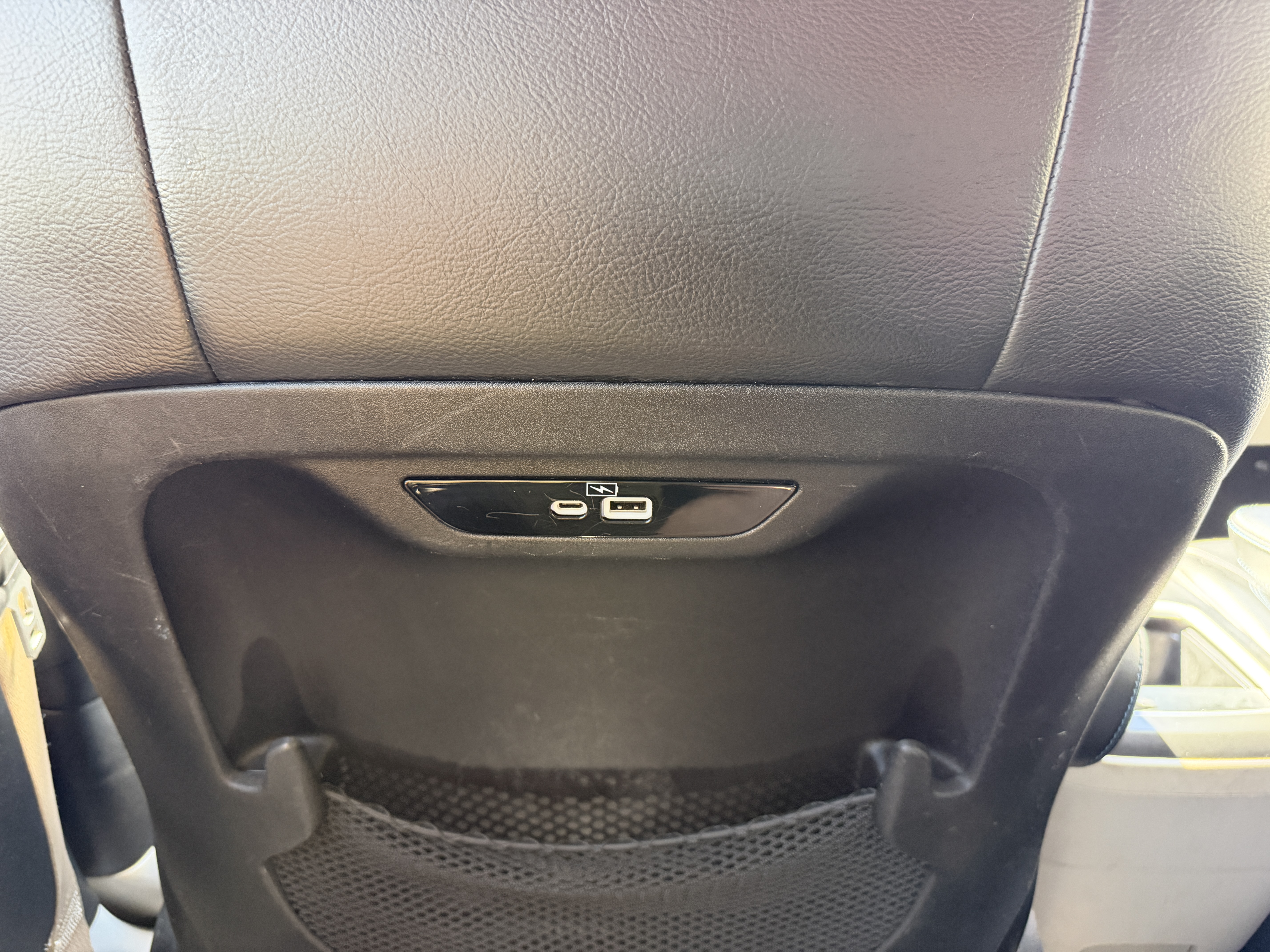 Used 2021 Chrysler Pacifica Touring-L FWD image 17