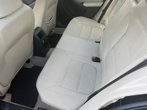 Used 2015 Volkswagen Jetta SE Sedan FWD image 6