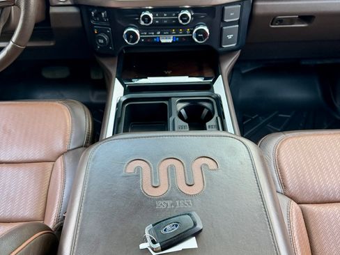 Used 2023 Ford F350 King Ranch AWD/4WD image 15