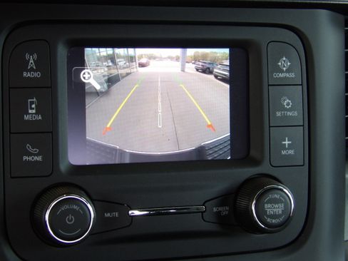 Used 2022 RAM 2500 Tradesman image 3