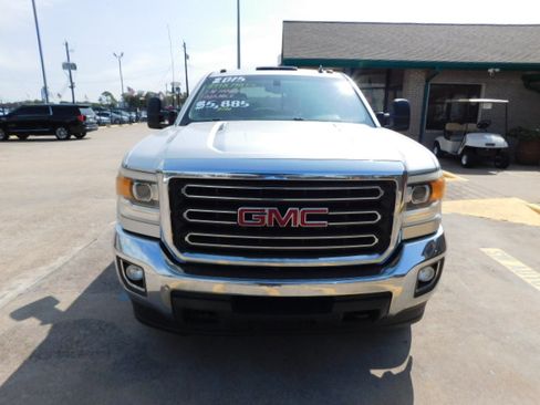 Used 2015 GMC Sierra 3500 SLE image 3