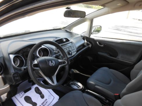 Used 2012 Honda Fit LX image 11