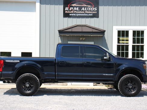 Used 2022 Ford F250 4x4 Crew Cab Lariat Super Duty image 6
