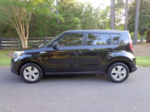 Used 2015 Kia Soul image 5