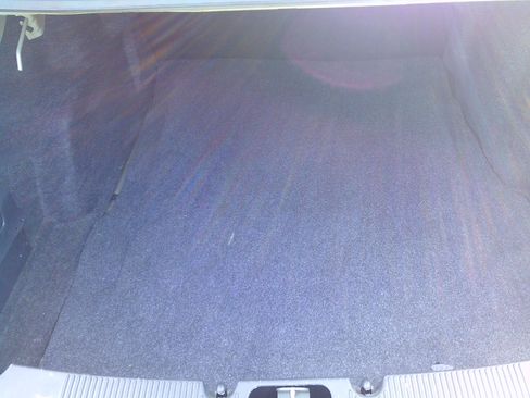 Used 2004 Ford Taurus SE FWD image 10