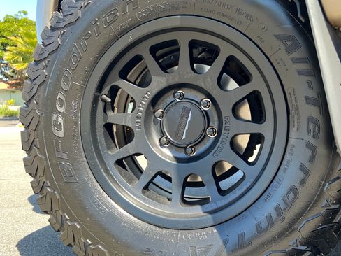 Used 2007 Toyota Sequoia Limited image 31