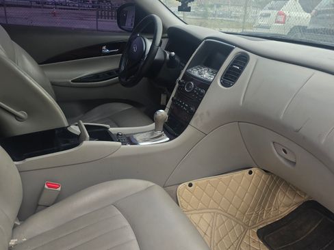 Used 2010 INFINITI EX35 Journey image 5