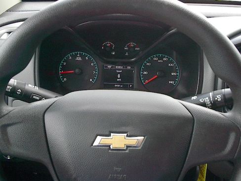 Used 2022 Chevrolet Colorado W/T image 18