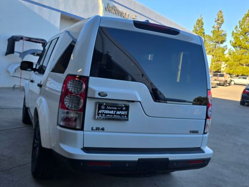 Used 2011 Land Rover LR4 HSE LUX image 11