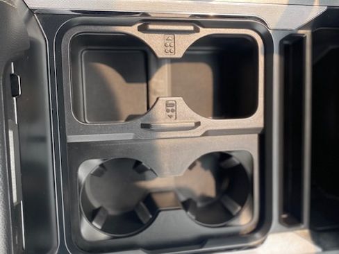 Used 2025 Ford F350 4x4 Crew Cab Super Duty image 12