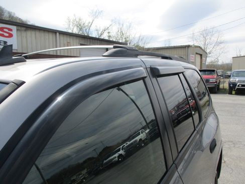 Used 2007 GMC Envoy SLE image 11