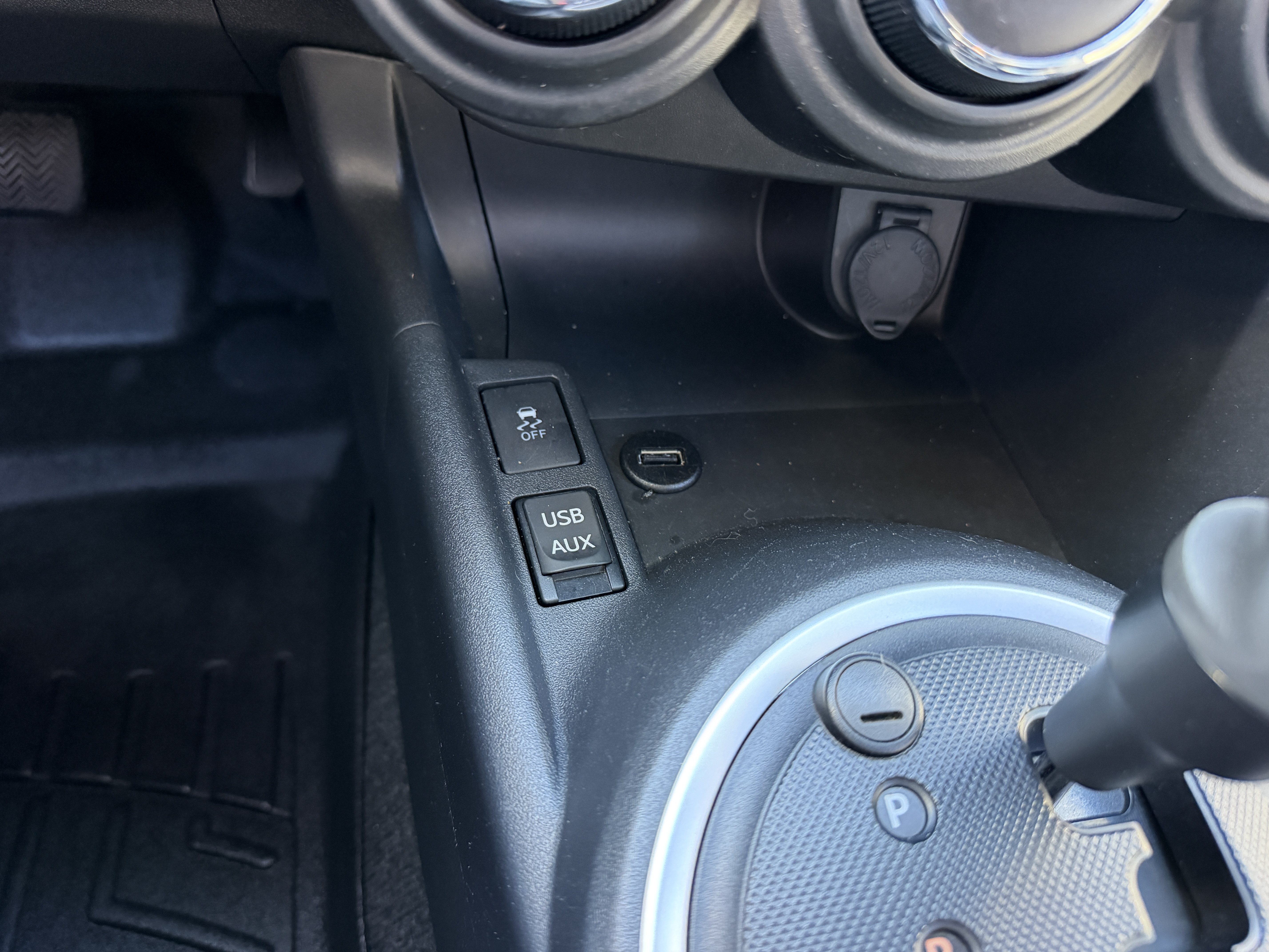 Used 2016 Scion tC UNAVAIL FWD image 8