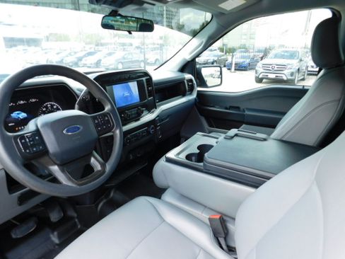 Used 2022 Ford F150 XL image 9