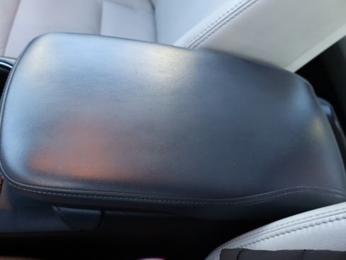 Used 2013 Toyota Avalon XLE Touring image 30