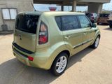 Used 2011 Kia Soul ! image 4