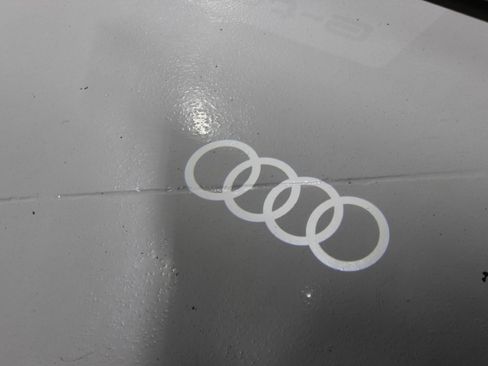 Used 2024 Audi Q4 e-tron Premium Plus image 29