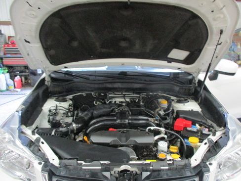 Used 2015 Subaru Forester 2.5i Limited image 54