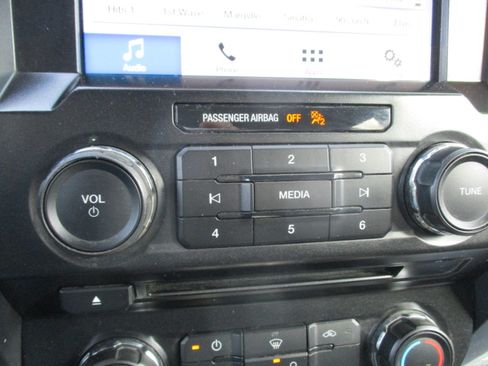 Used 2017 Ford F150 STX image 46