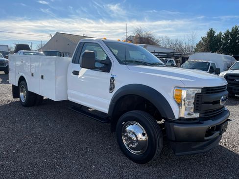 Used 2017 Ford F450 image 3