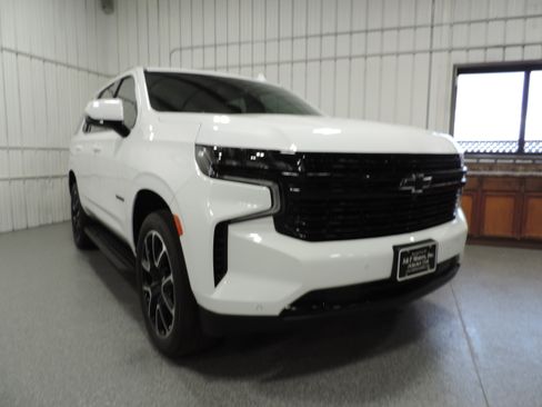 Used 2023 Chevrolet Tahoe RST image 6