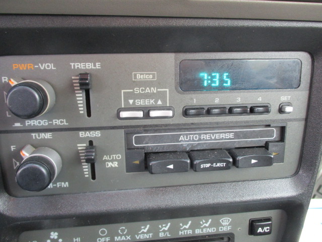 Used 1994 Chevrolet Cavalier RS Convertible FWD image 30