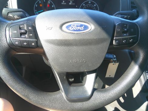 Used 2020 Ford Transit 250 148 Low Roof RWD image 19