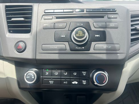 Used 2012 Honda Civic Natural Gas Sedan image 12