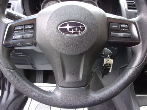 Used 2012 Subaru Impreza 2.0i image 11