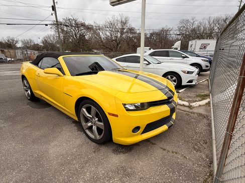 Used 2015 Chevrolet Camaro LT image 1