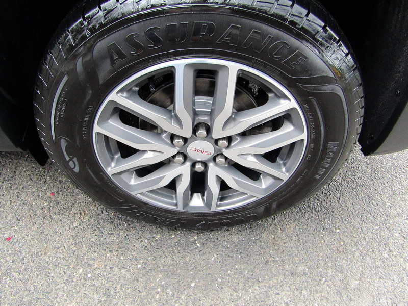 Used 2017 GMC Acadia AWD SLE w/ SLE-2 image 13