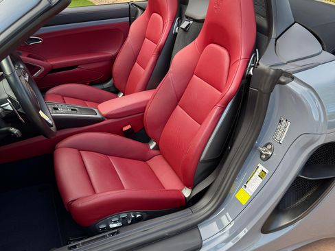 Used 2023 Porsche 718 Boxster GTS RWD image 65