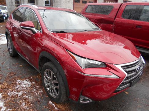 Used 2015 Lexus NX 200t image 2