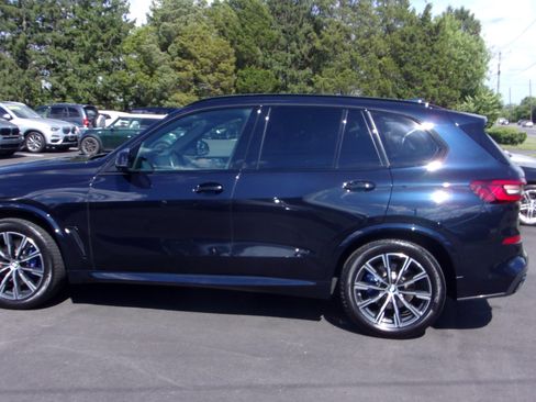 Used 2022 BMW X5 xDrive40i AWD/4WD image 6