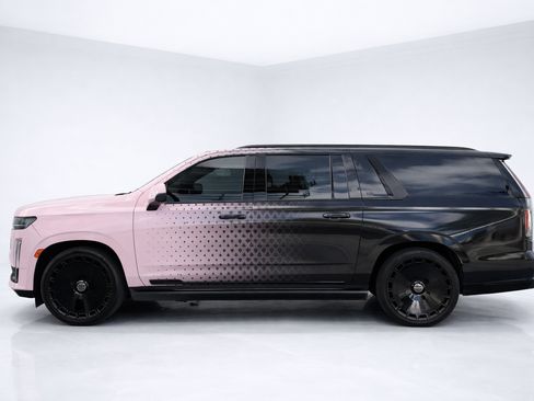 Used 2021 Cadillac Escalade ESV Sport image 4