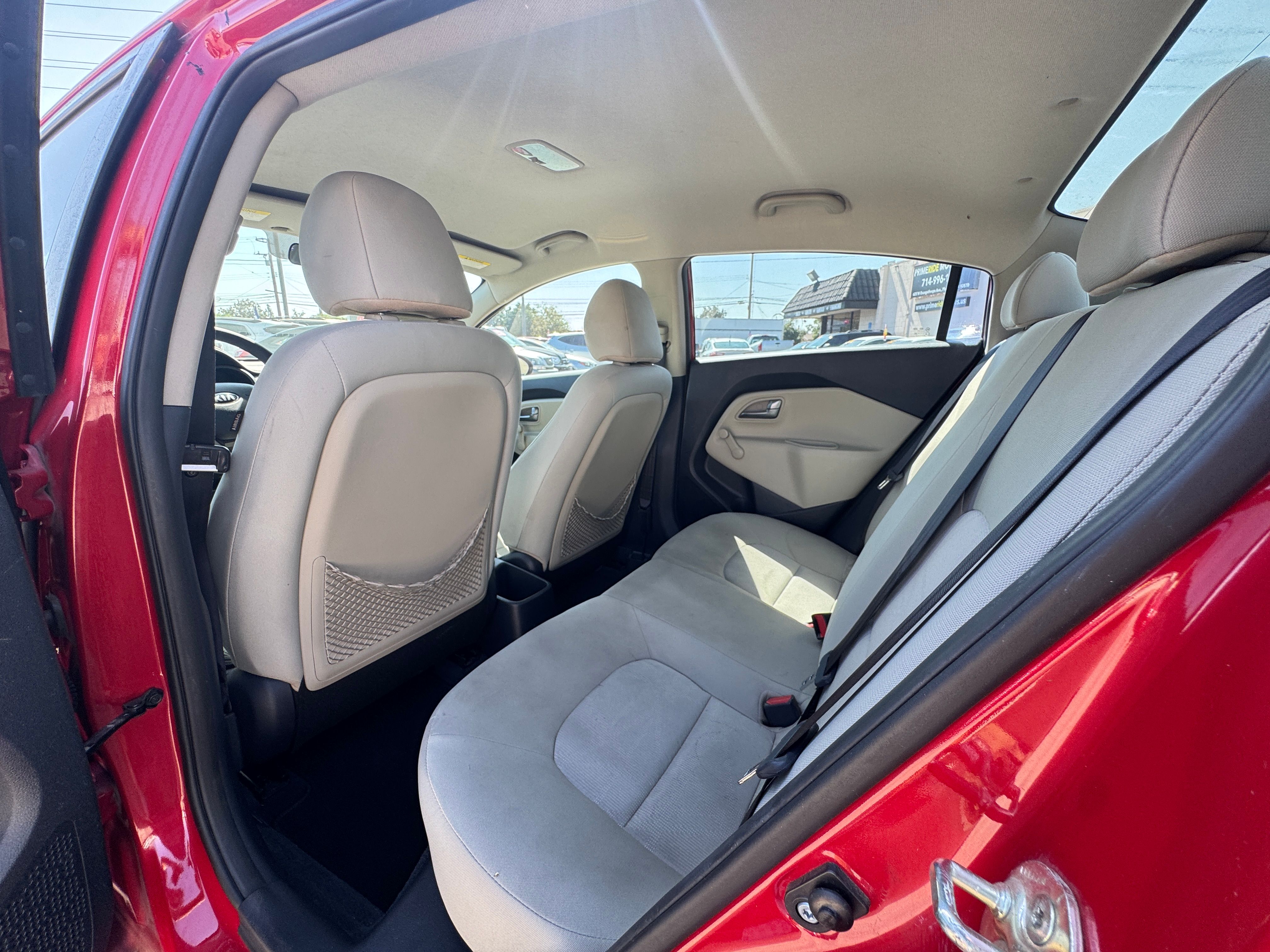 Used 2013 Kia Rio LX Sedan FWD image 18