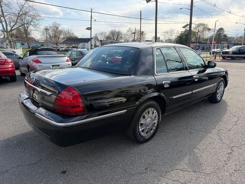 Used 2008 Mercury Grand Marquis GS image 23