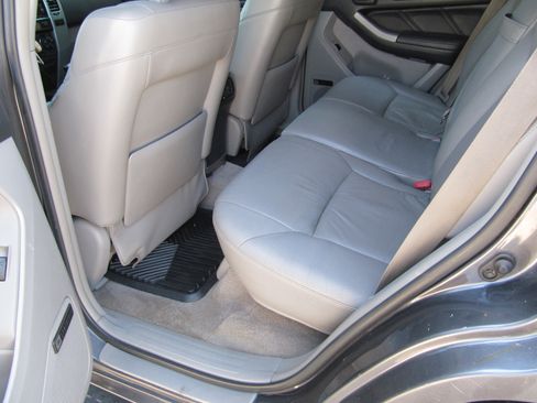 Used 2005 Toyota 4Runner Limited image 18