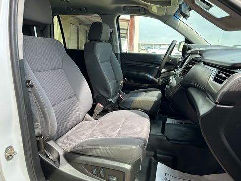 Used 2019 Chevrolet Tahoe 4WD image 13