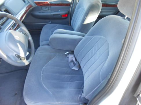 Used 2000 Mercury Grand Marquis GS image 11