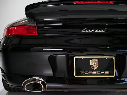 Used 2001 Porsche 911 Turbo Coupe AWD/4WD image 46