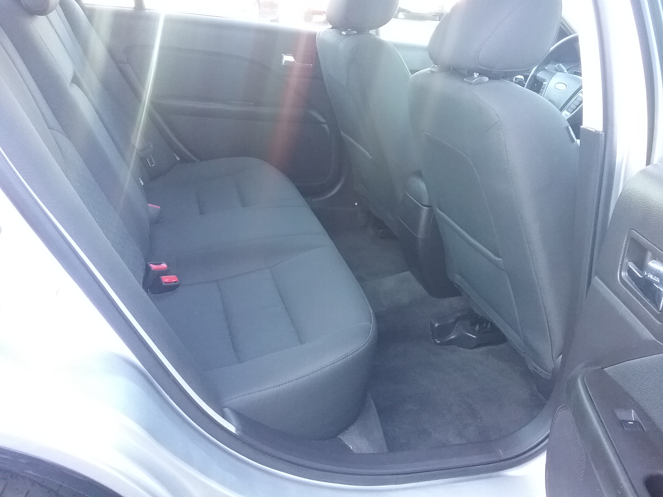 Used 2011 Ford Fusion SE FWD image 10