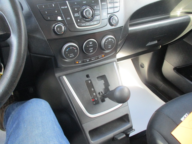 Used 2014 MAZDA MAZDA5 Sport FWD image 36